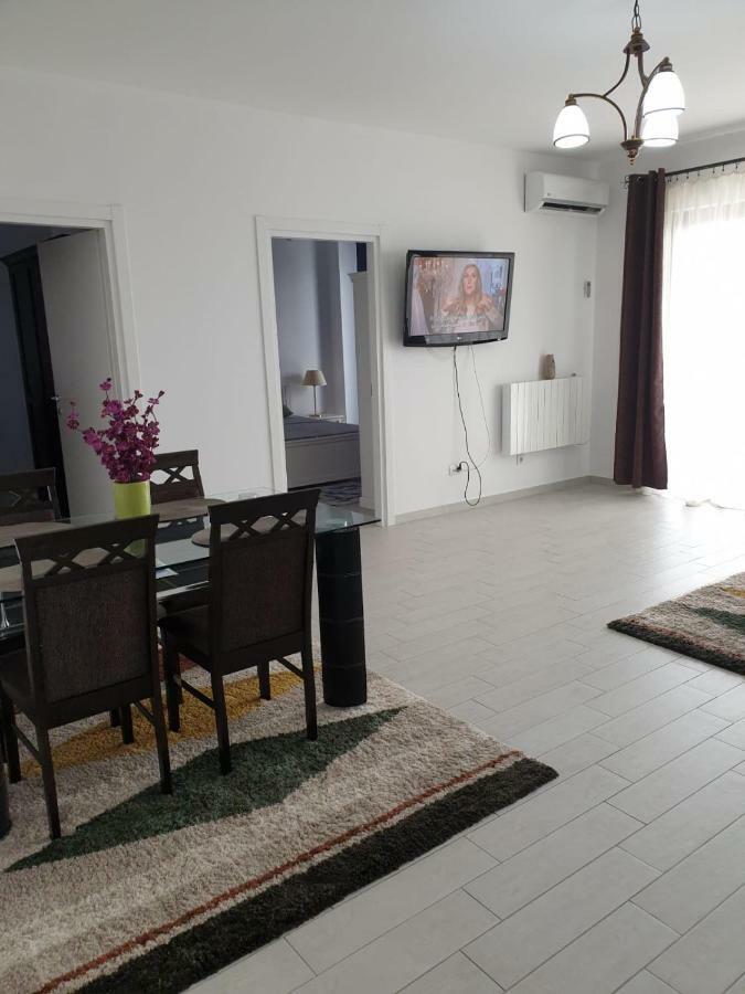 Sea Breeze Apartments Mamaia Nord De Silva Exterior foto